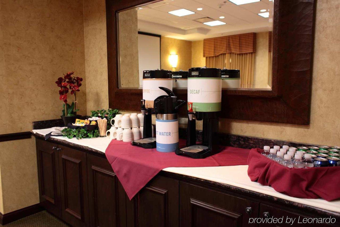 Hilton Garden Inn Denver Highlands Ranch Restoran gambar